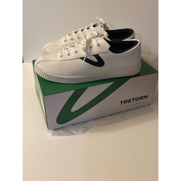 NIB NYLITE PLUS CANVAS WHITE SIZE 9 - Picture 2 of 10